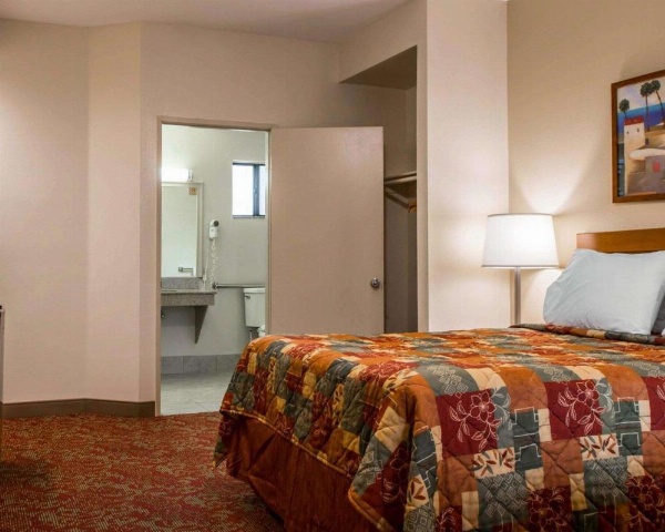 Rodeway Inn Encinitas North image 9